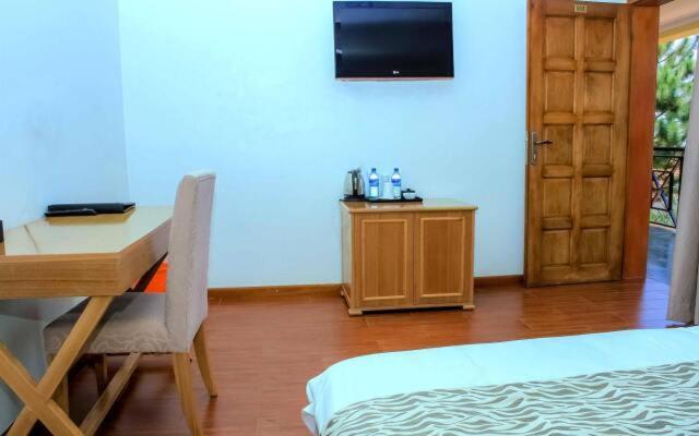 Rosemary Courts Bed And Breakfast Entebbe Bagian luar foto