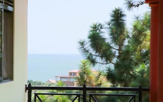 Rosemary Courts Bed And Breakfast Entebbe Bagian luar foto